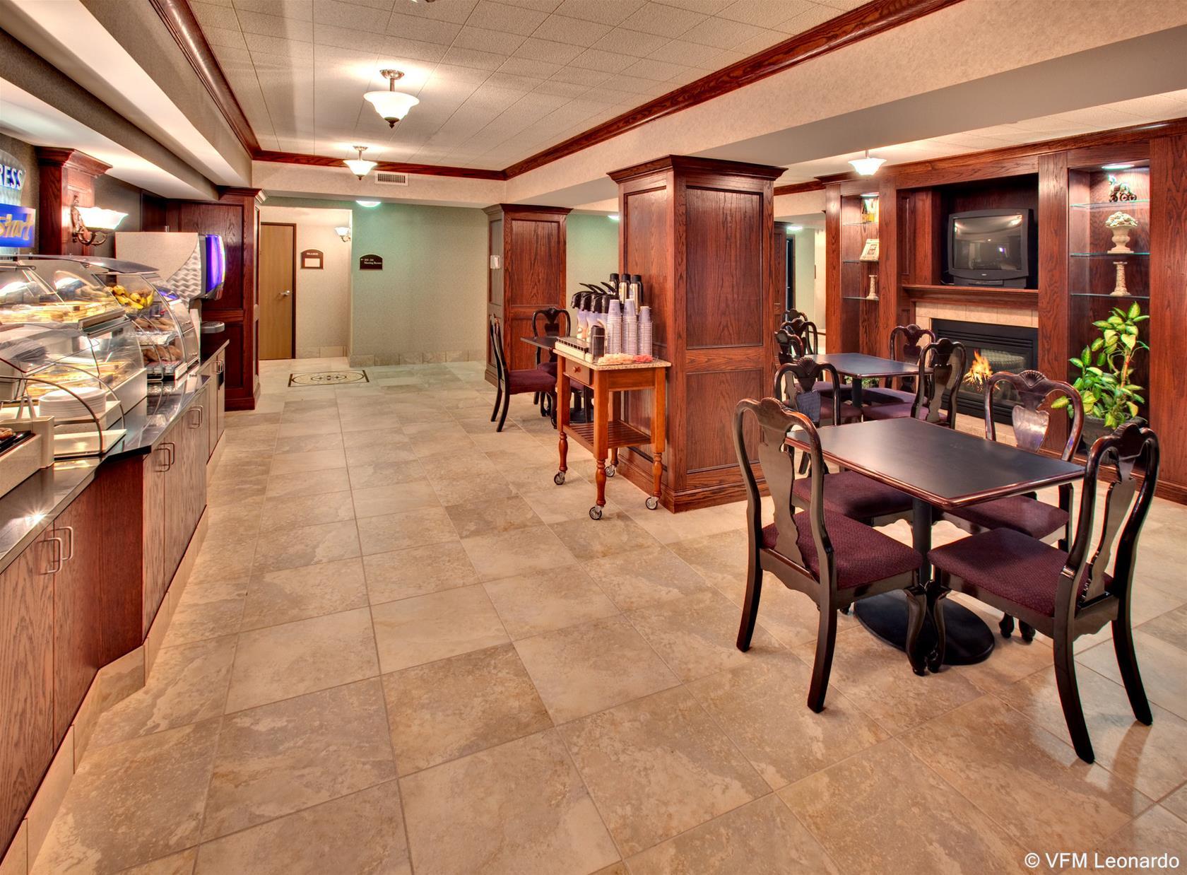 Best Western Watertown Exterior foto