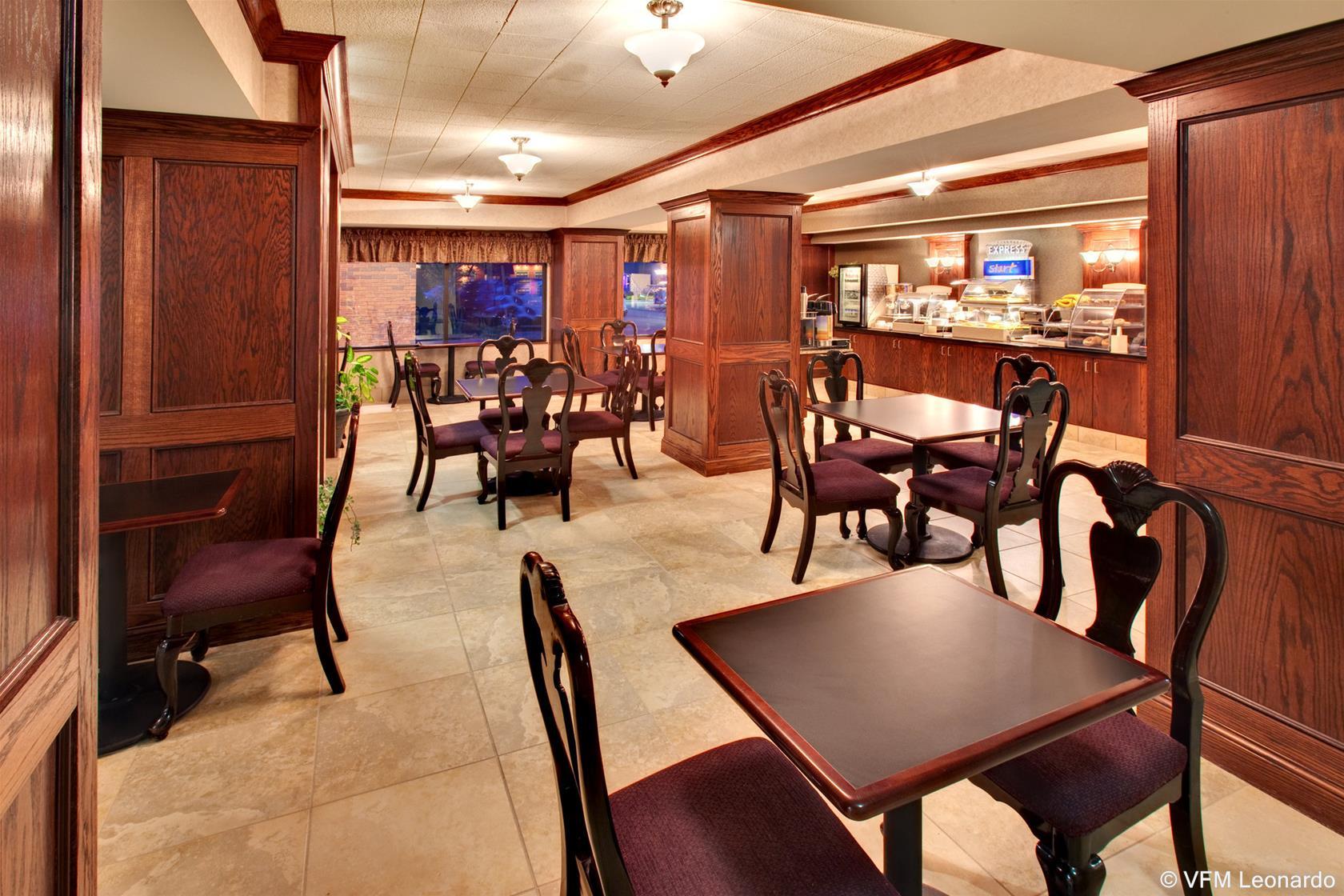 Best Western Watertown Exterior foto