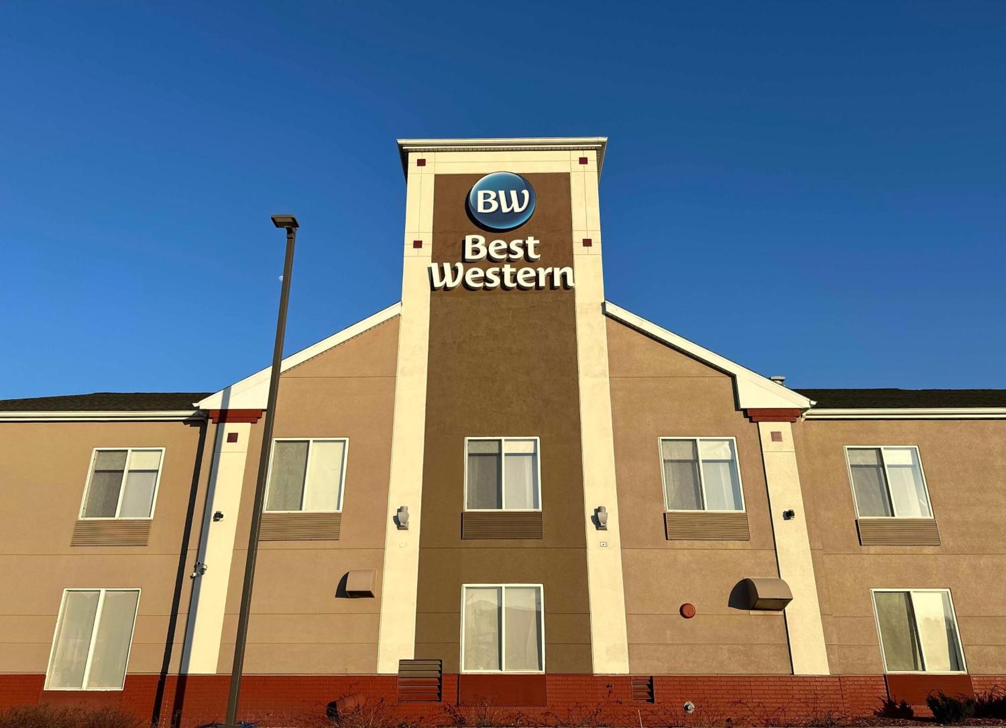 Best Western Watertown Exterior foto